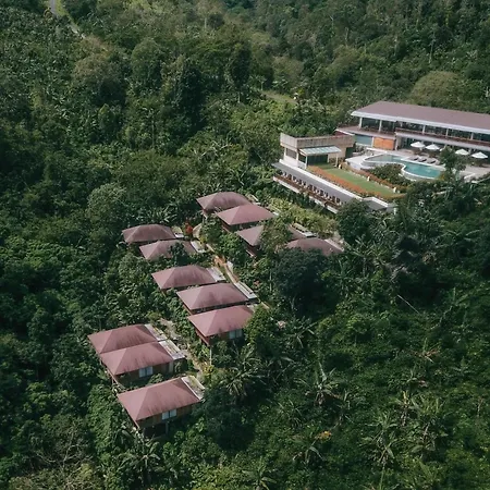 Giriwood Hotel & Villa-2